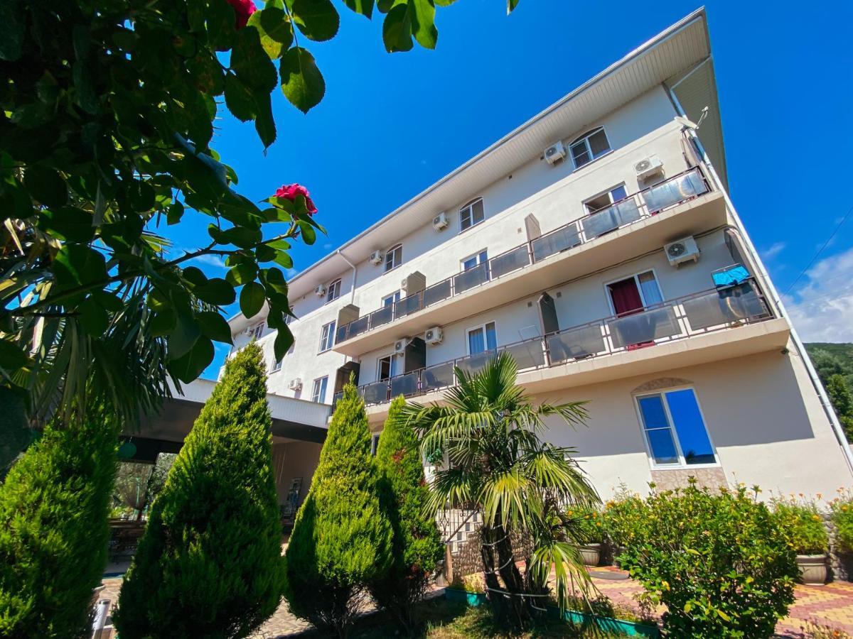 Park-Hotel Abkhazia Gantiadi Exterior foto